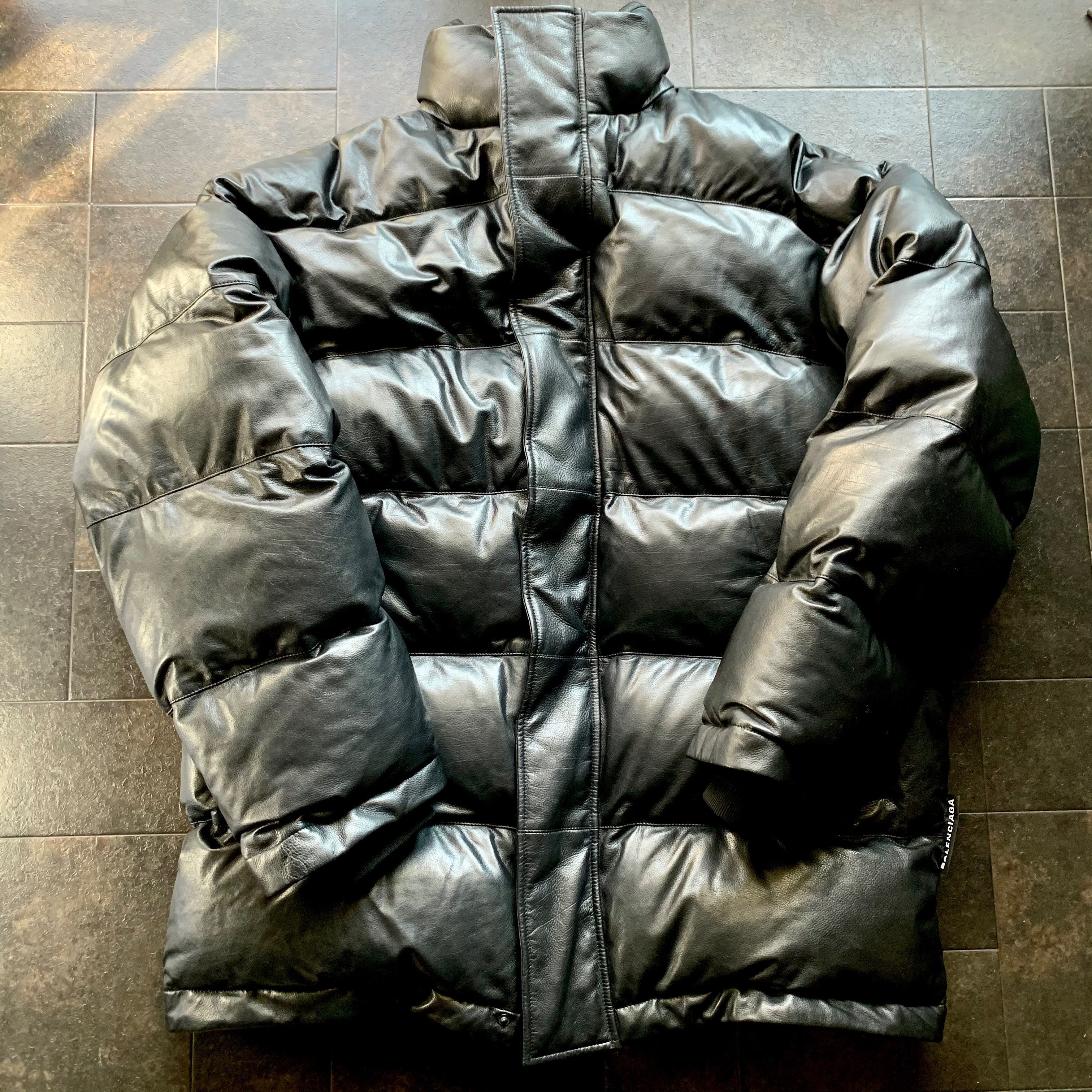 BALENCIAGA レザーダウン 定価¥８0万円