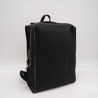 美品 FENDI フェンディ ローマンレザー セレリア バックパック 7VZ022 リュック・デイパック ブラック レザー メンズ