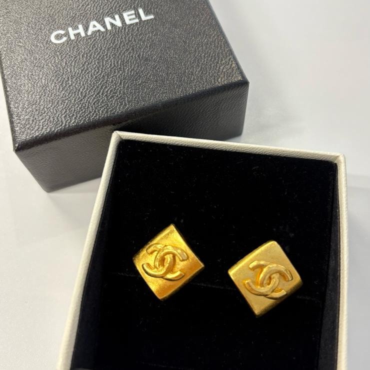 シャネル CHANEL イヤリング CC ココマーク GP ゴールド 96P ヴィンテージ メッキ【鑑定済み】正規品