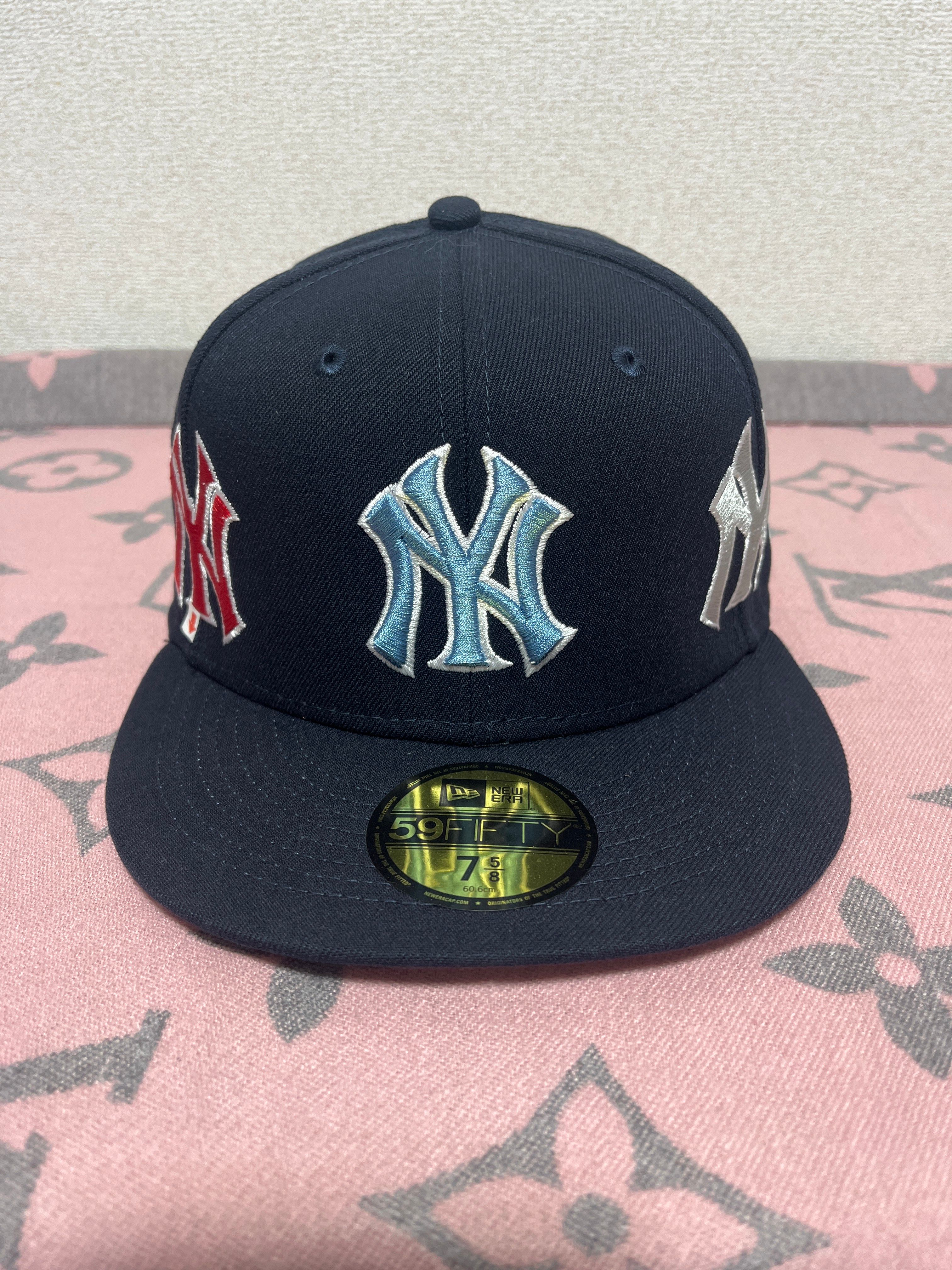 Supreme / New York Yankees Kanji New Era "Navy"