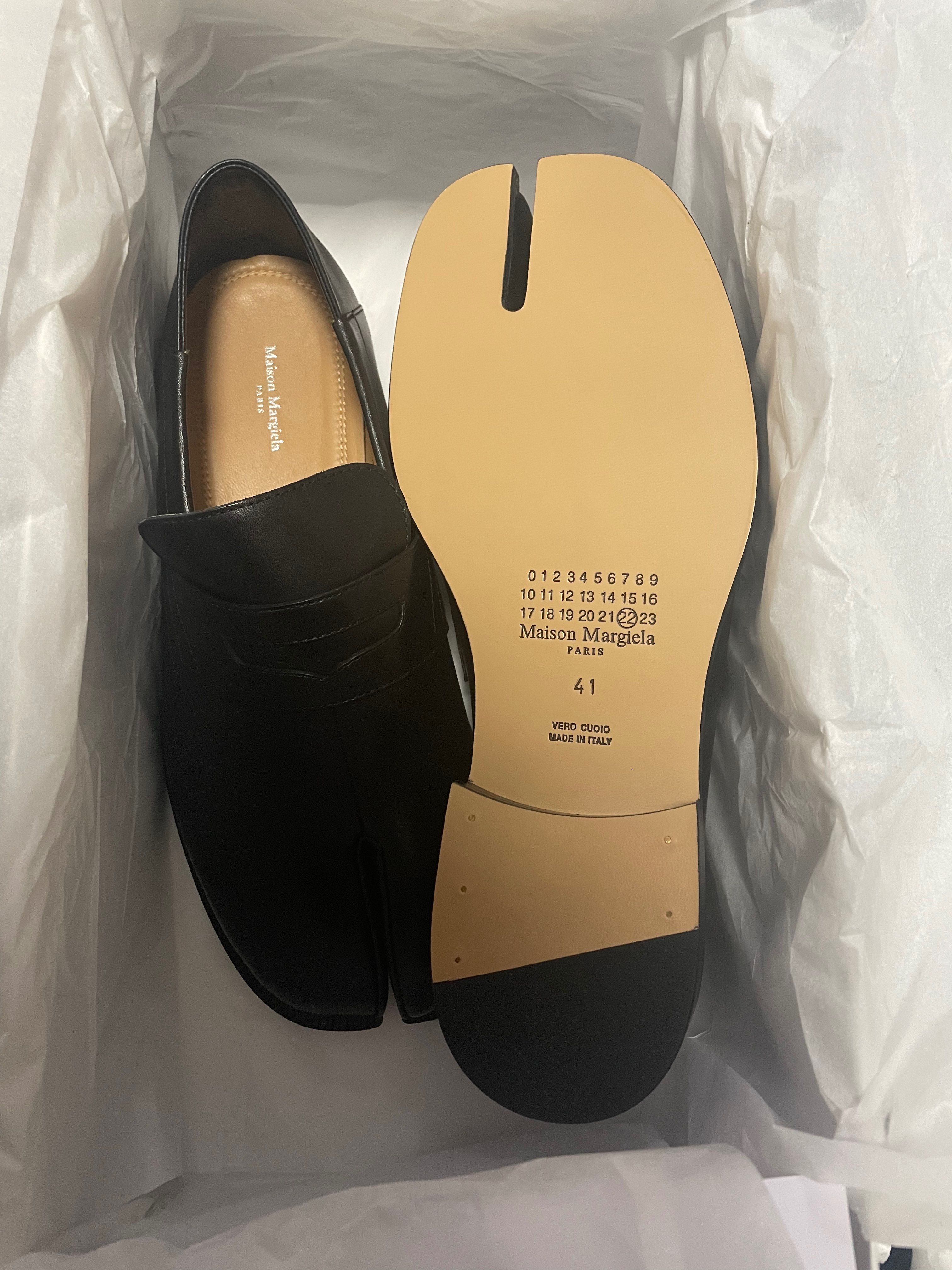 足袋ローファー