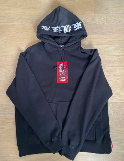 BlackEyePatch HANDLE WITH CARE LABEL HOODIE "Black"