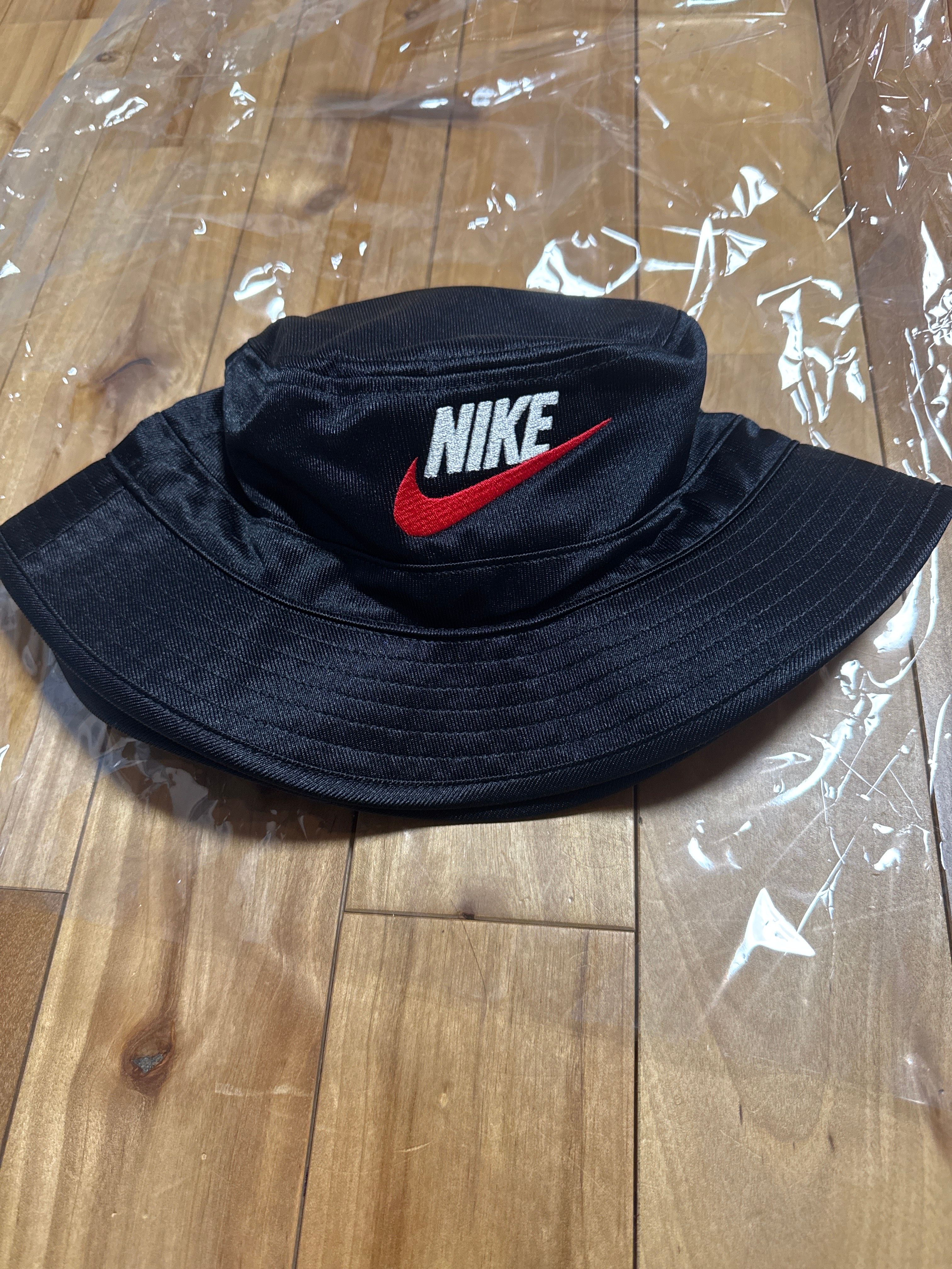 Supreme x Nike Dazzle Crusher "Black"