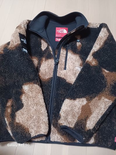Supreme x The North Face Bleached Denim Print Fleece Jacket "Black"