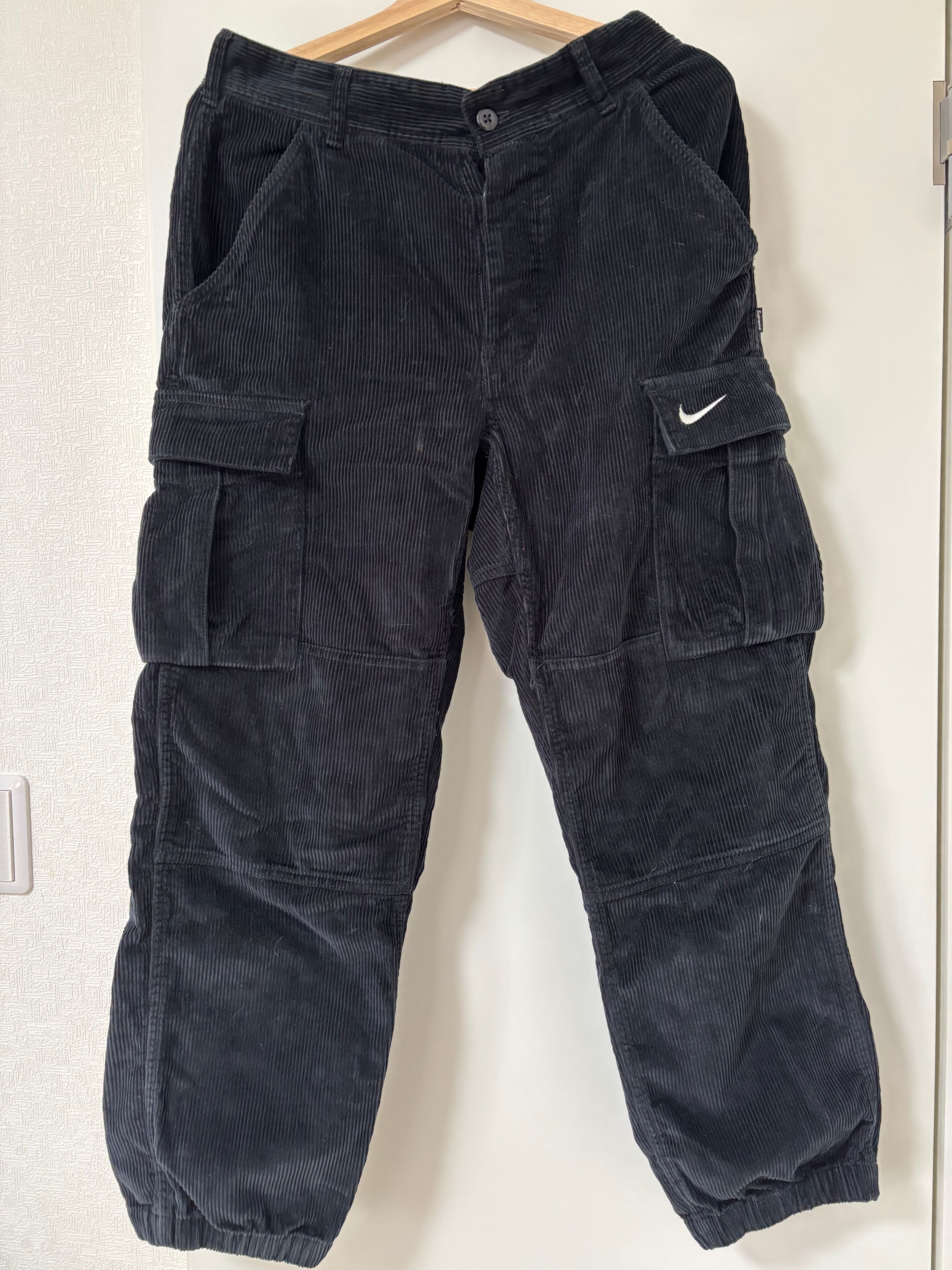 Supreme / Nike Arc Corduroy Cargo Pant "Black"