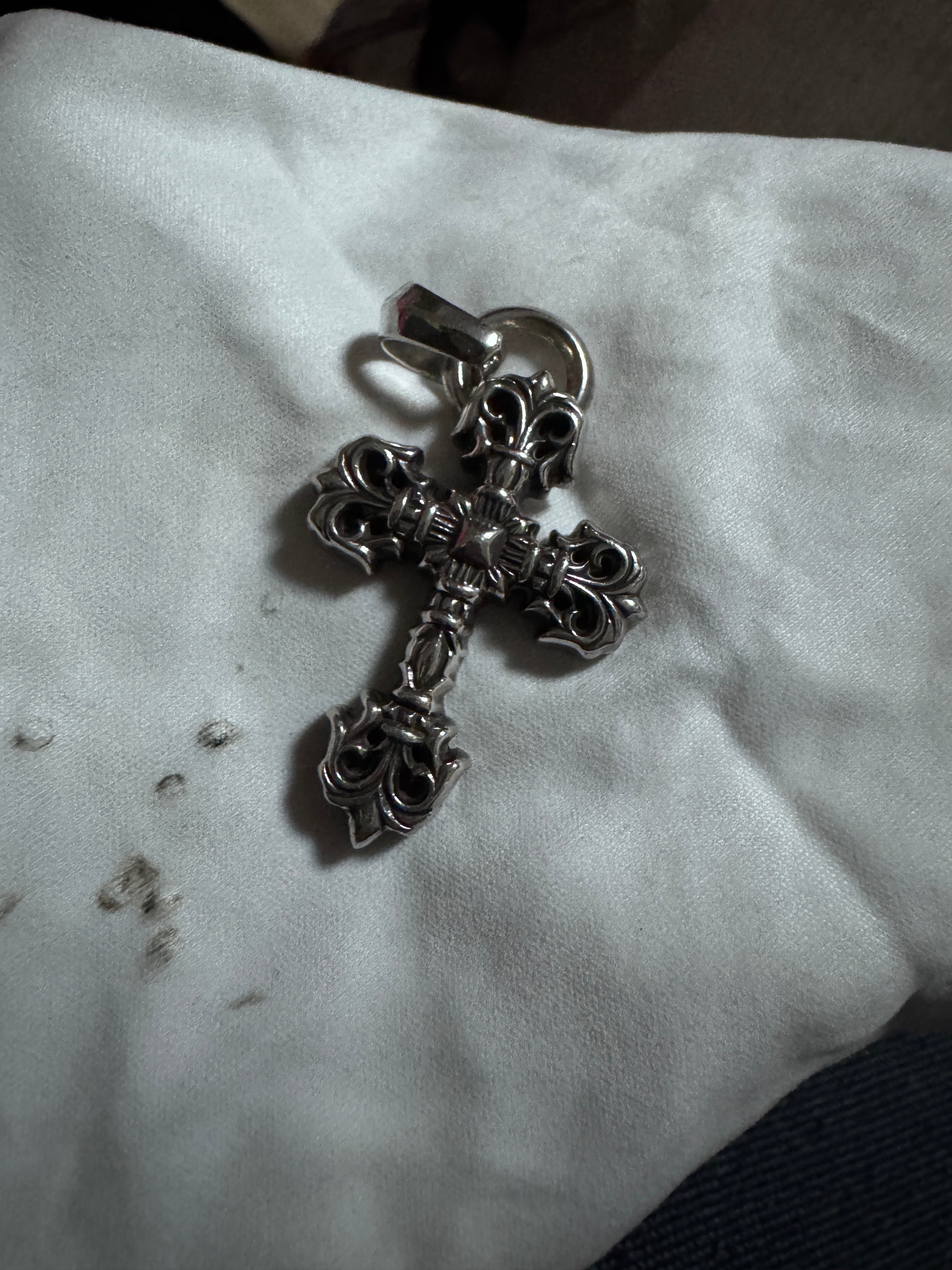 Chrome Hearts Philigree Cross Pendant XS with / Plain Bail "Silver"