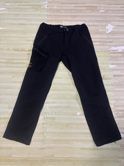 PALACE x Arc'Teryx Trousers "Black"