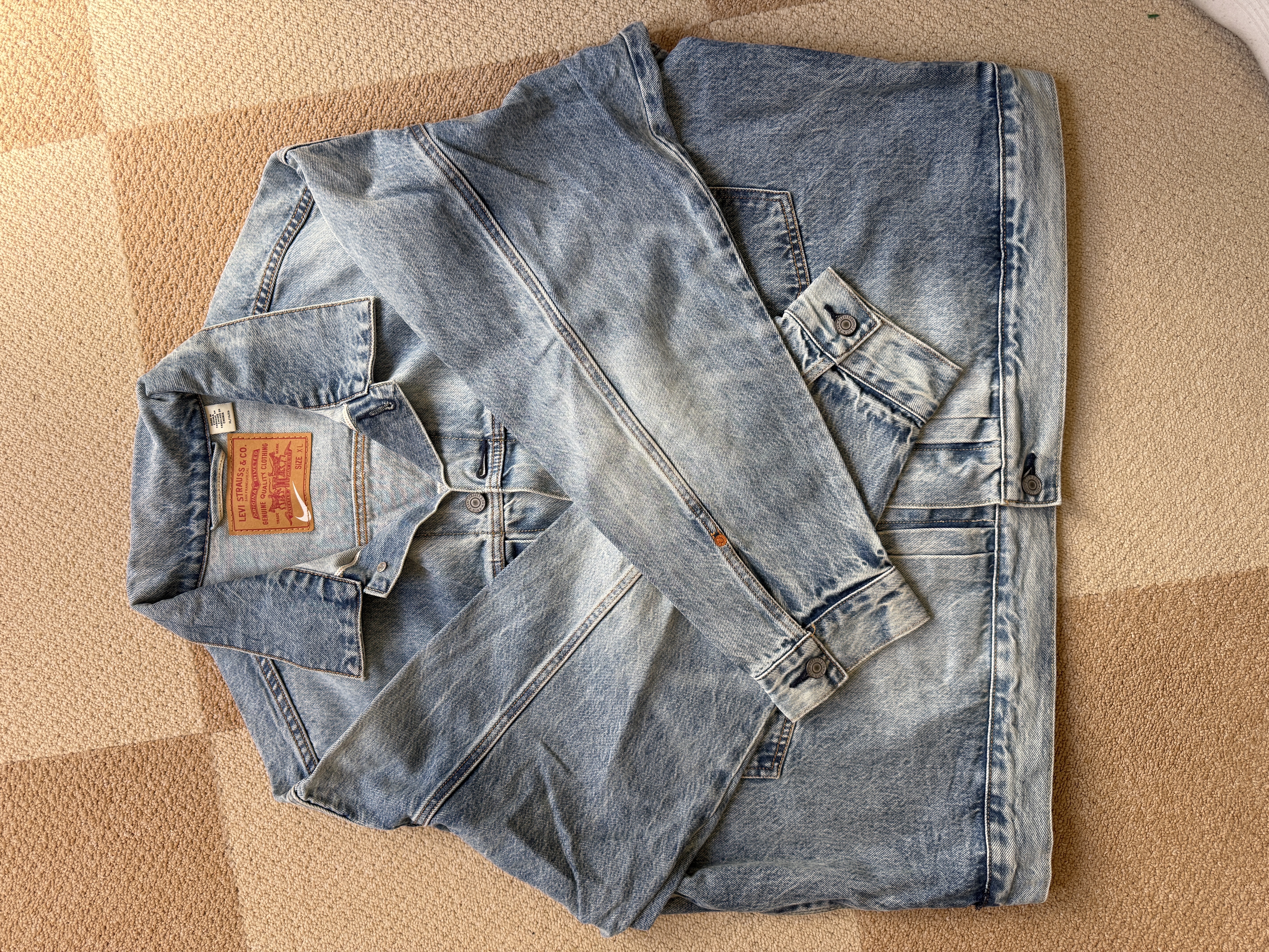 LEVI'S x Nike Denim Trucker Jacket "Light Indigo" 002TM-0000