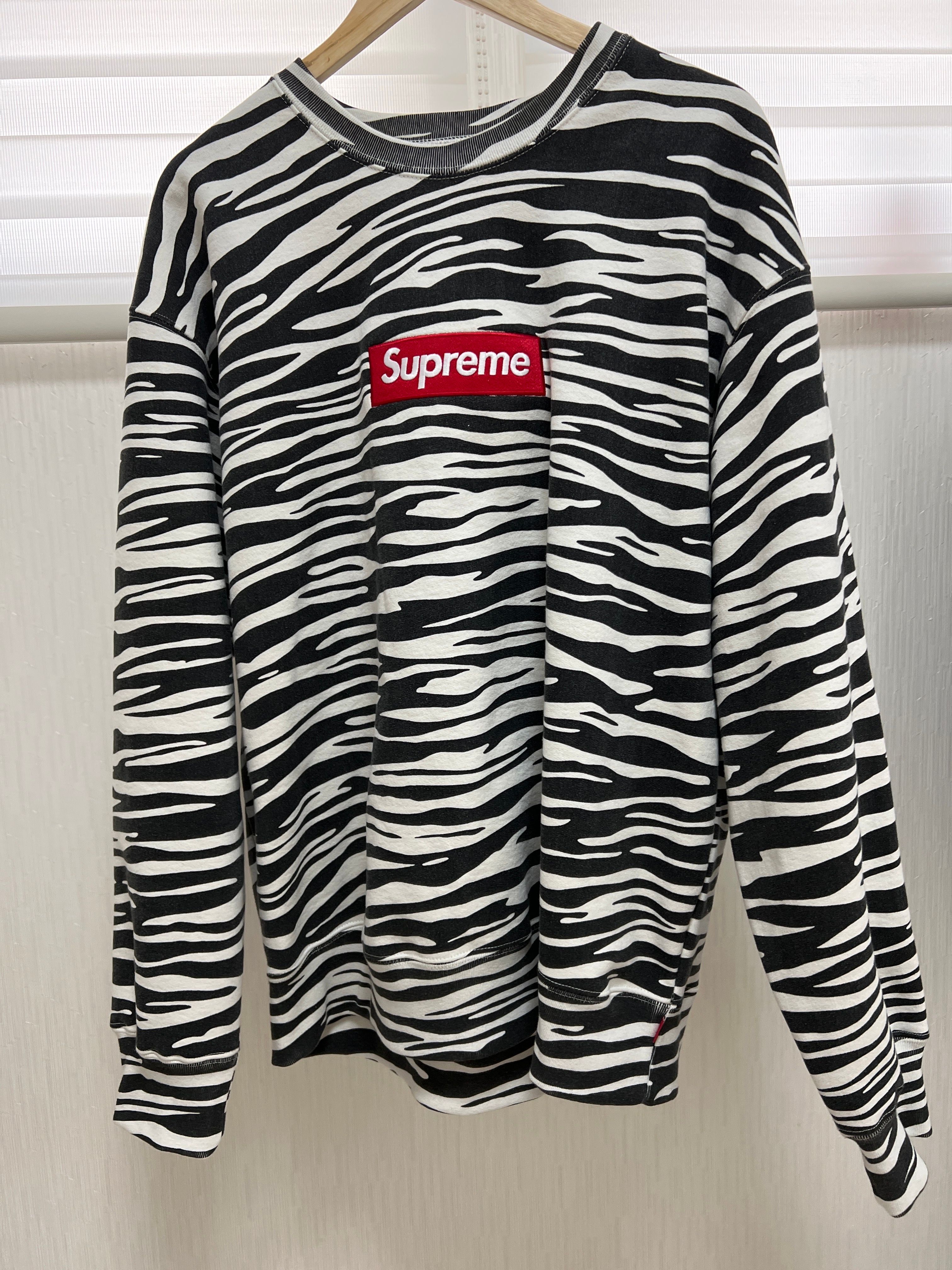 Supreme Box Logo Crewneck "Zebra" (22FW)