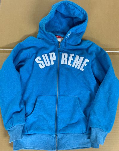 supreme アーチロゴスウェットパーカー