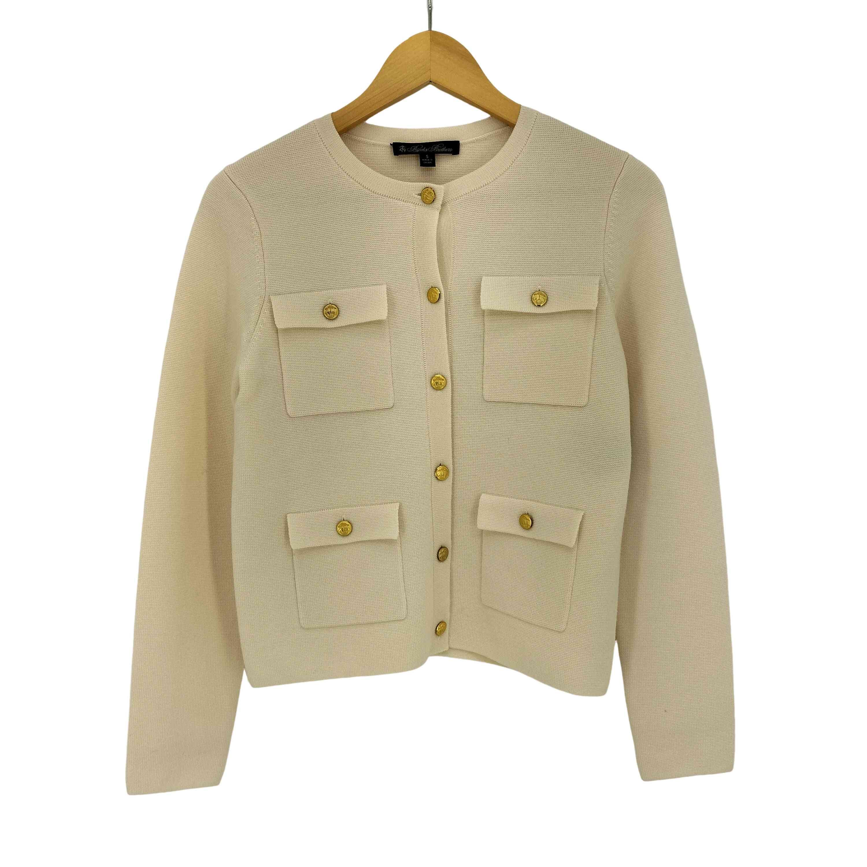 ウール ミラノリブ ゴールドボタン ノーカラーニットジャケット【1142536916345】