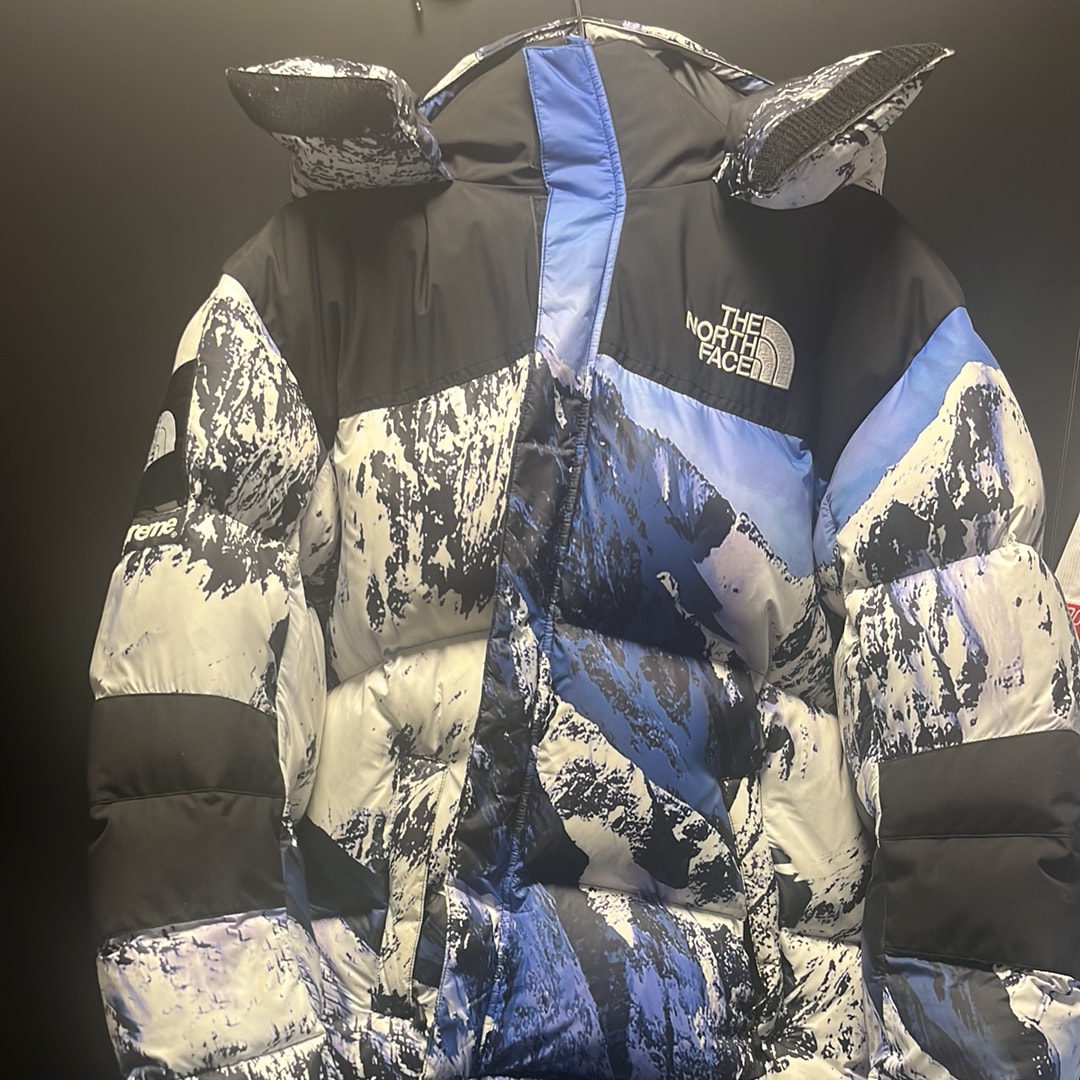 Supreme x The North Face Mountain Baltoro Jacket "Blue"