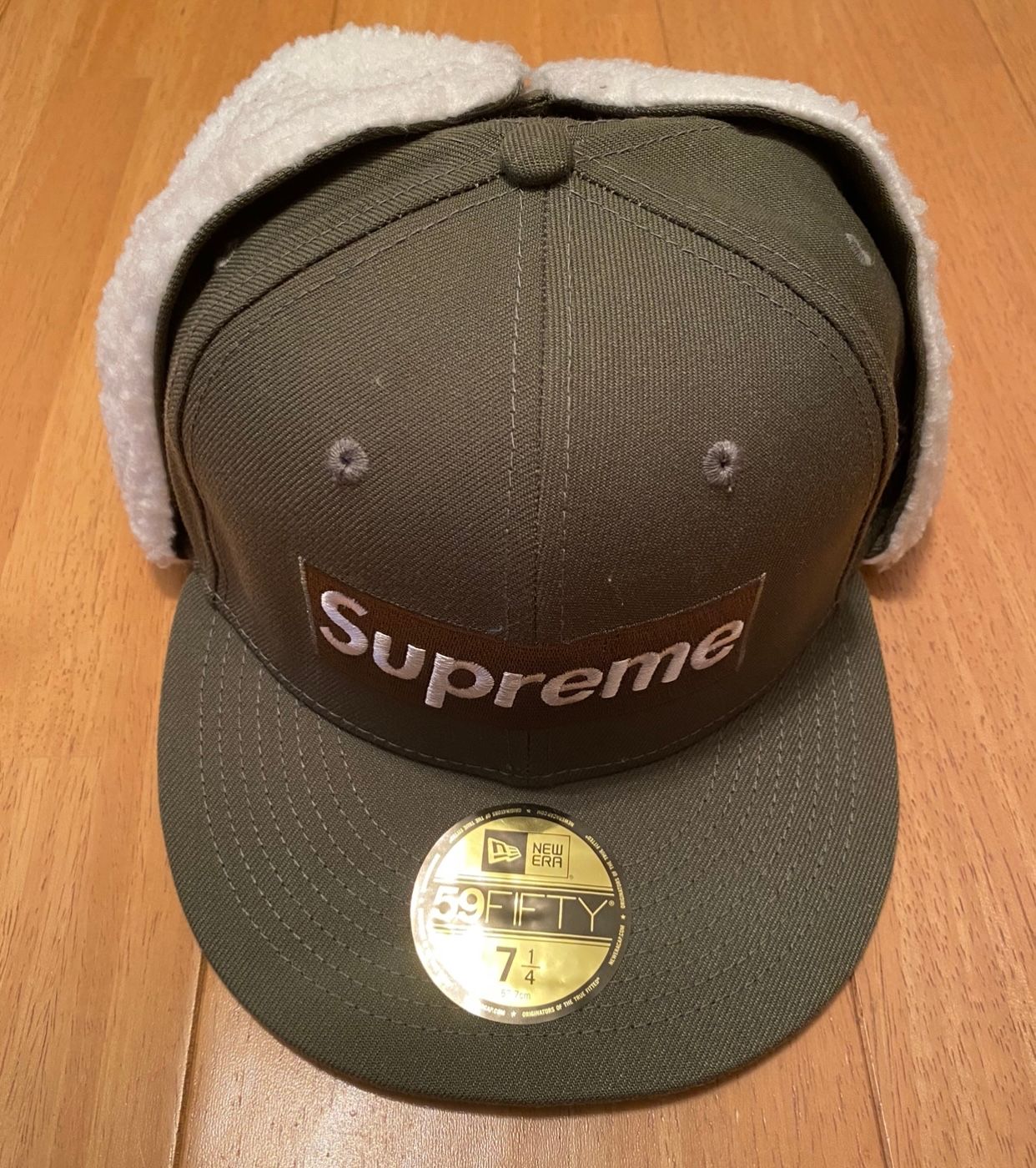Supreme Earflap Box Logo New Era "Olive"