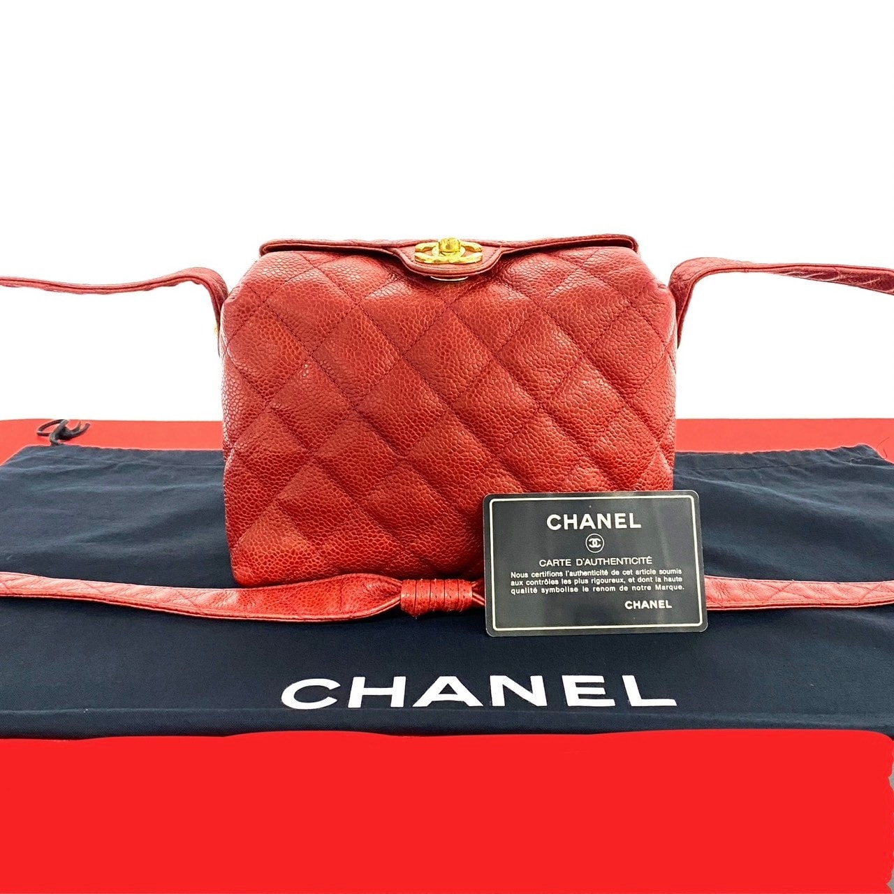 CHANEL シャネル マトラッセ ココマーク キャビアスキン ショルダーバッグ レッド
30305