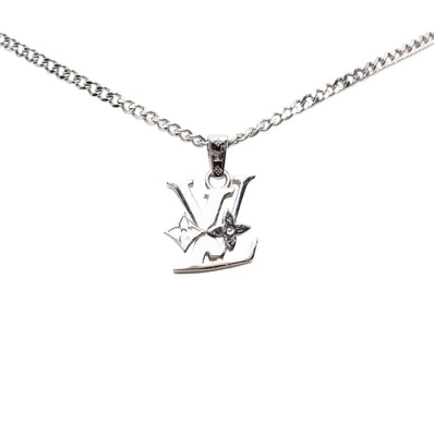 ルイ ヴィトン ペンダント モノグラム ロウ チェーン ネックレス MO2254 シルバー メタル レディース LOUIS VUITTON 【中古】