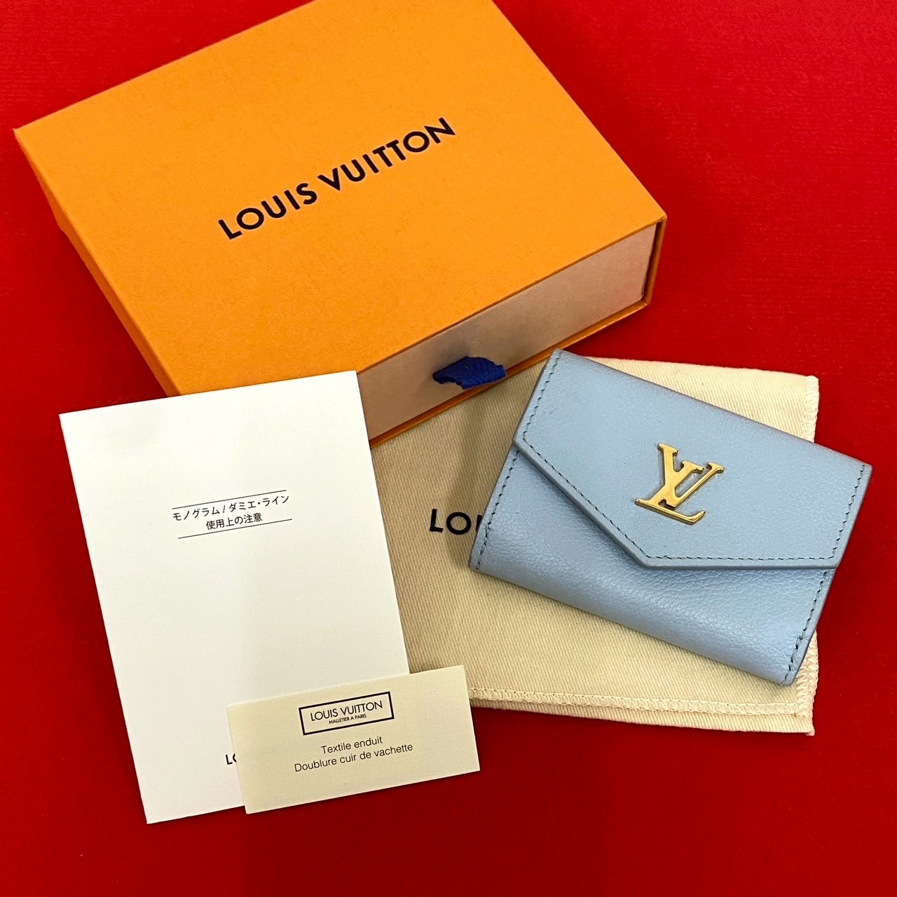 LOUIS VUITTON ルイヴィトン ポルトフォイユ ロック ミニ レザー 三つ折り財布 ブルー
 37819