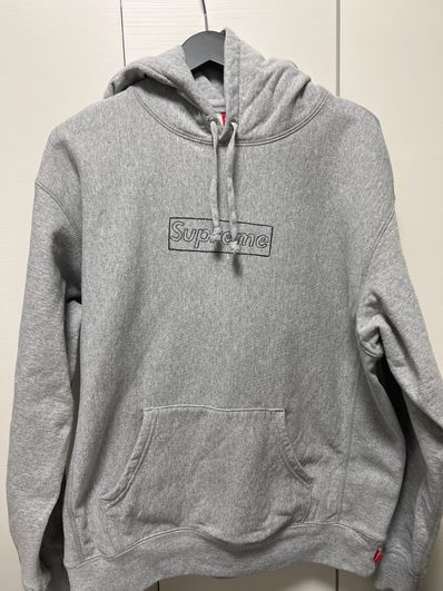 Supreme KAWS Chalk Logo Hooded Sweatshirt "Grey"(2021)