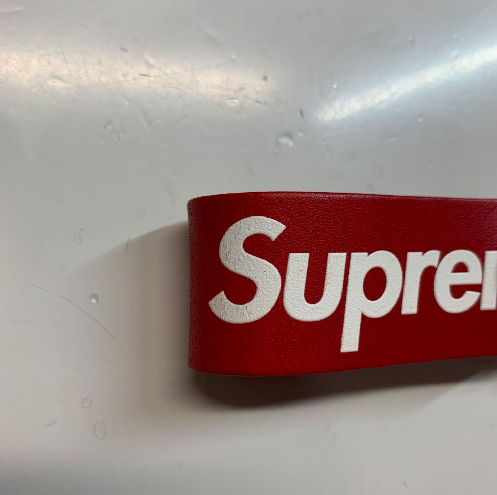 Supreme Leather Key Loop "Red"