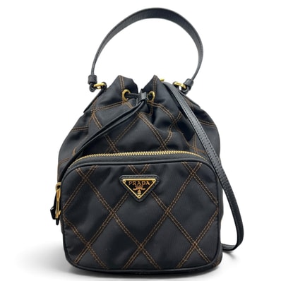 PRADA 希少 美品 プラダ デュエット TESSUTO IMPUNTO バケットバッグ 2way ハンドバッグ ショルダーバッグ 1BH038 ナイロン レザー キルティング トライアングルロゴ 三角プレート ロゴ リナイロン ABランク 鑑定済 中古