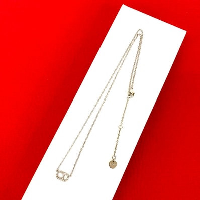 Christian Dior ディオール CD ロゴ メタル ラインストーン ネックレス シルバー
29645