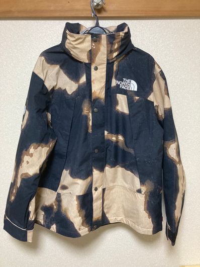 Supreme x The North Face Bleached Denim Print Mountain Jacket "Black"