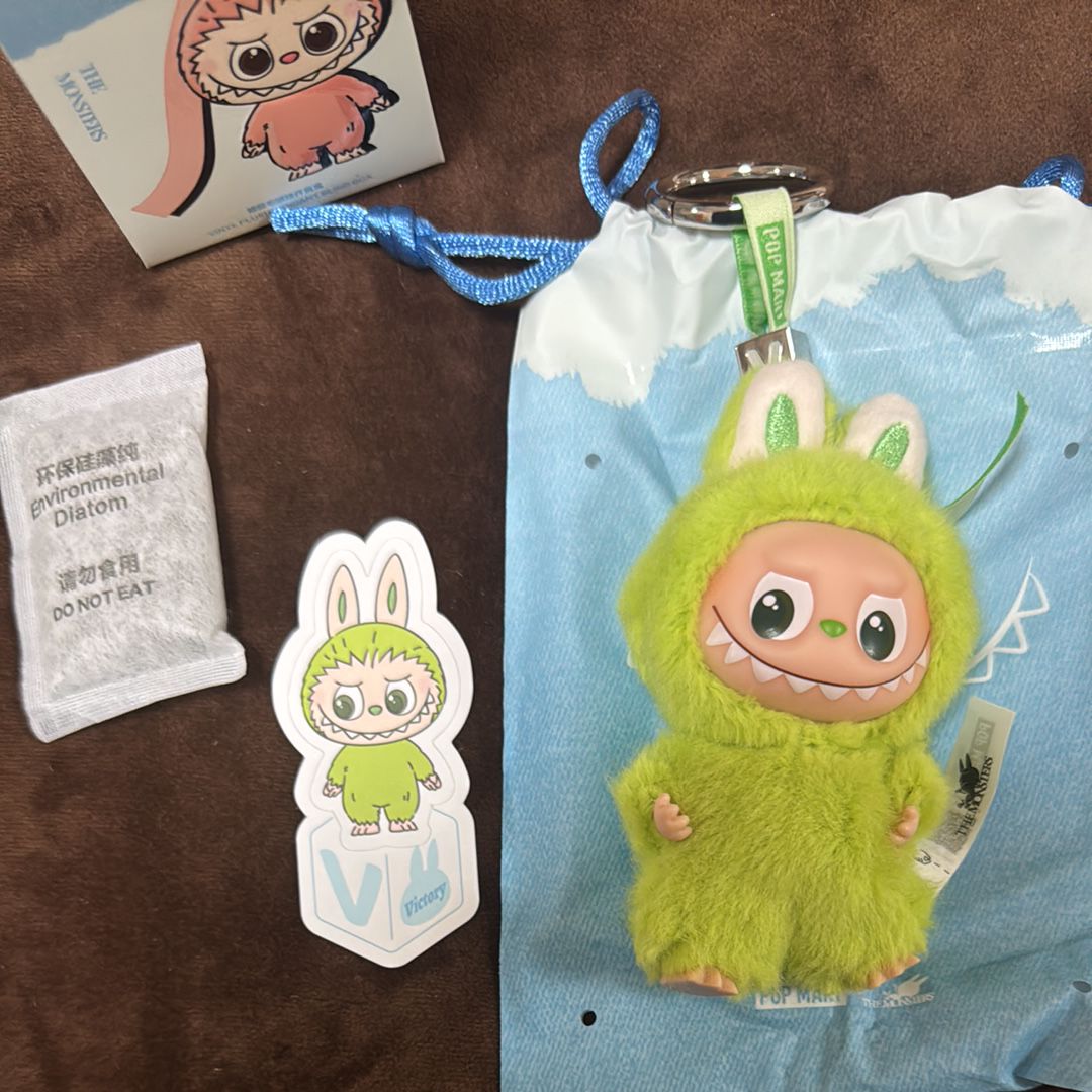 POP MART THE MONSTERS (LABUBU) Pin for Love Series-Vinyl Plush Pendant (N-Z) V