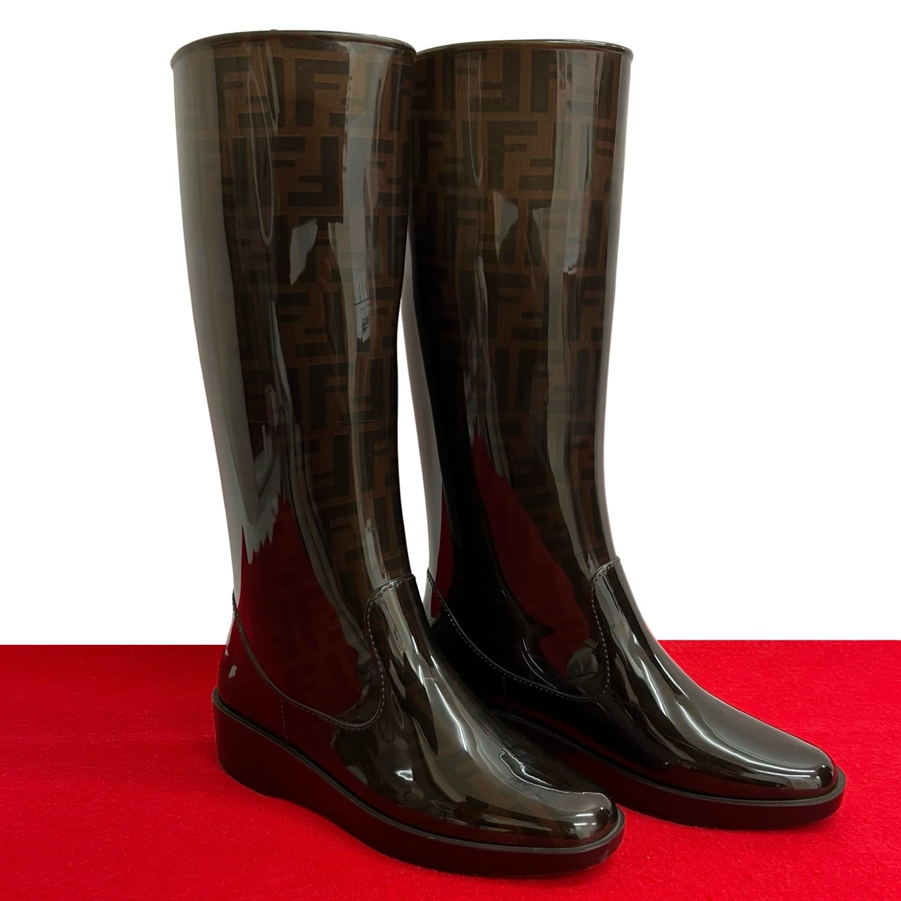 FENDI フェンディ ズッカ FF ロゴ 柄 ラバー ブーツ ブラウン
 s913f