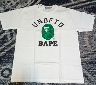 A BATHING APE / Undefeated College Tee "White"
