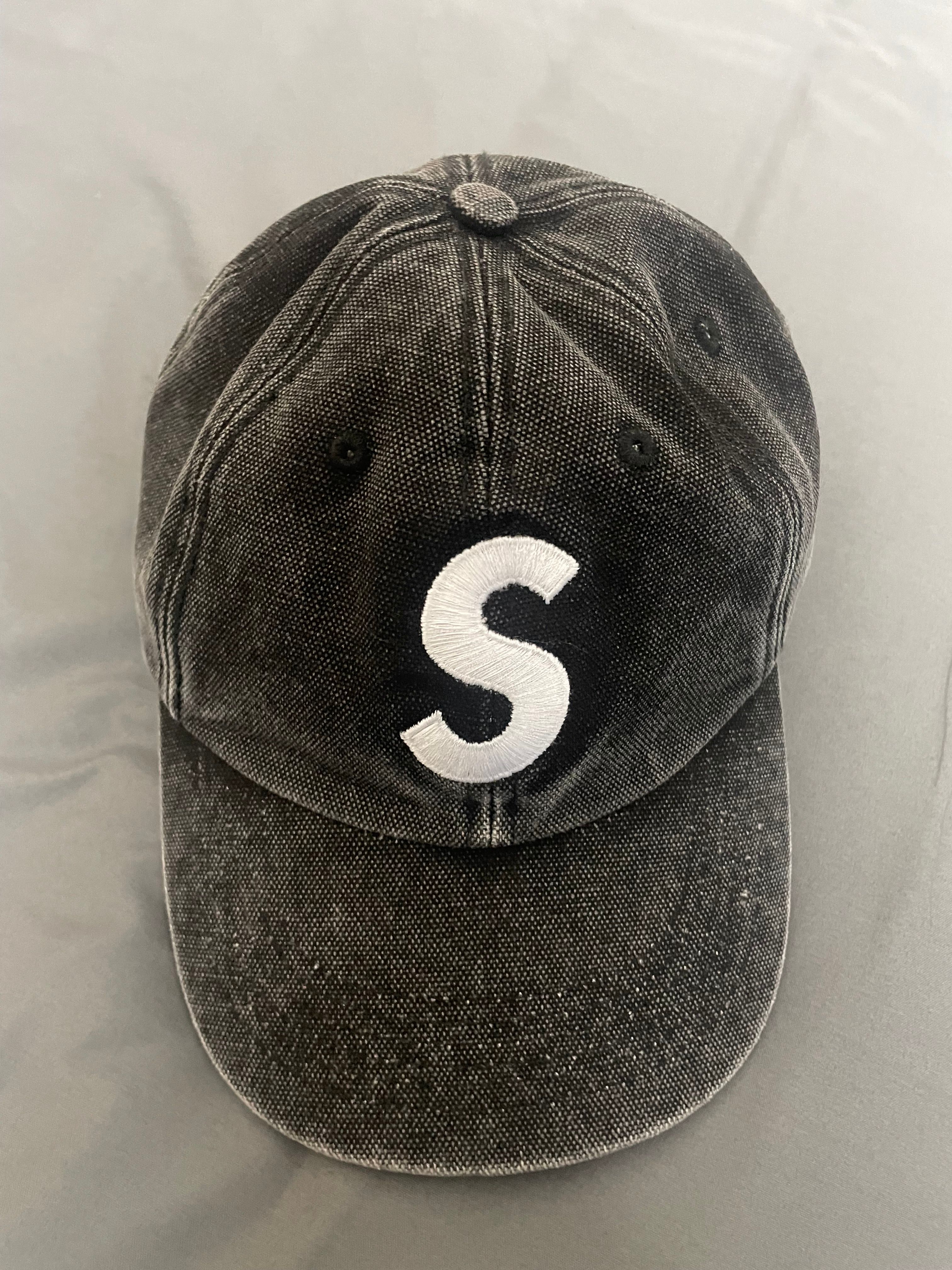 Supreme Pigment S Logo 6-Panel "Black"