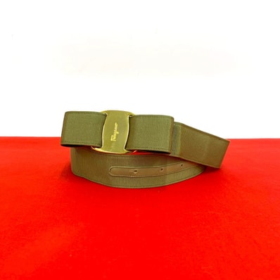 Salvatore Ferragamo サルヴァトーレフェラガモ ヴァラリボン 金具 キャンバス レザー ベルト カーキ
70512