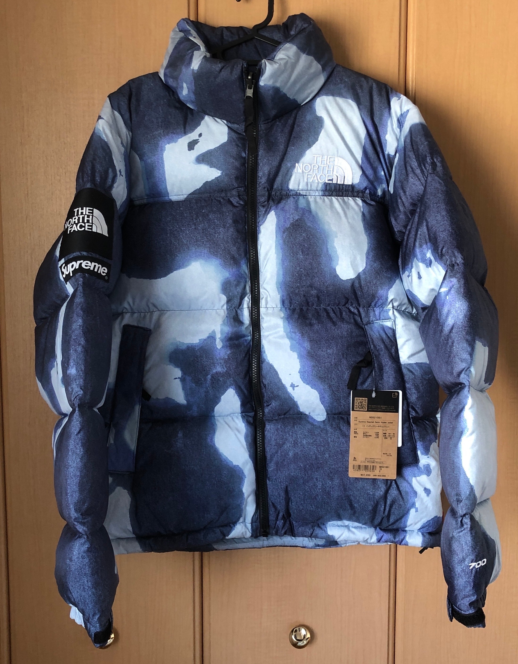 Supreme x The North Face Bleached Denim Print Nuptse Jacket "Indigo"