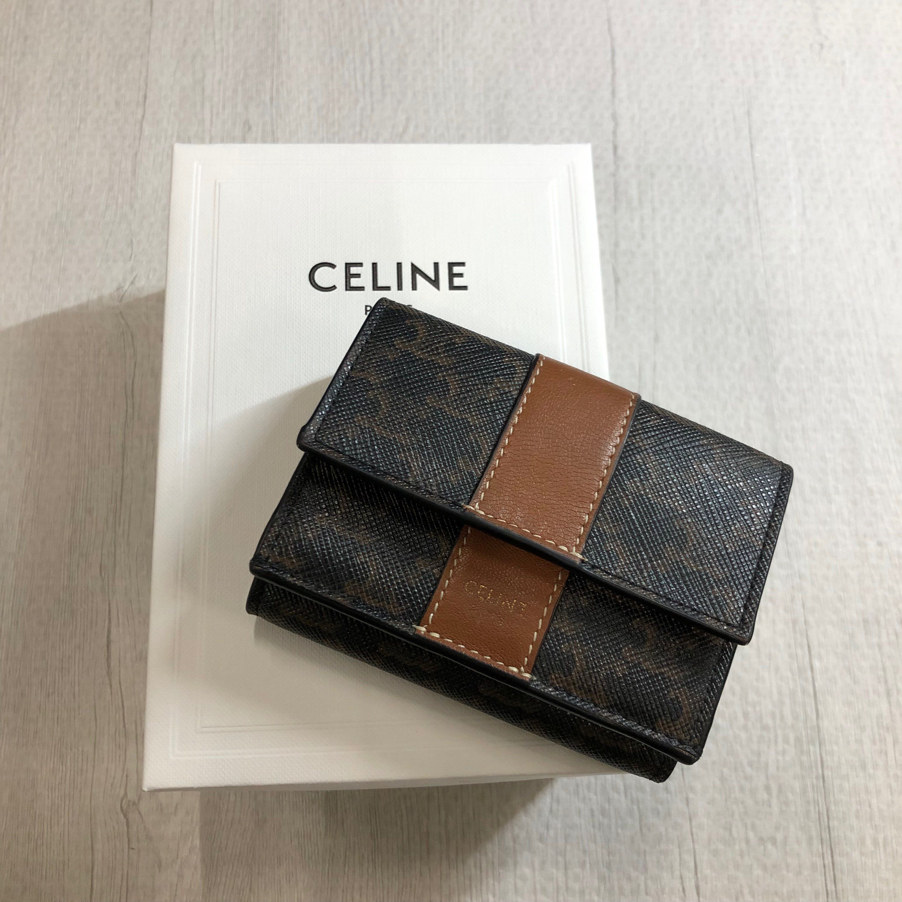 セリーヌ コンパクトウォレット