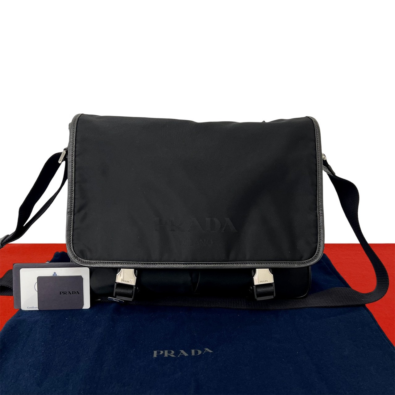 PRADA プラダ 三角ロゴ 金具 ナイロン レザー ショルダーバッグ ブラック
 59133