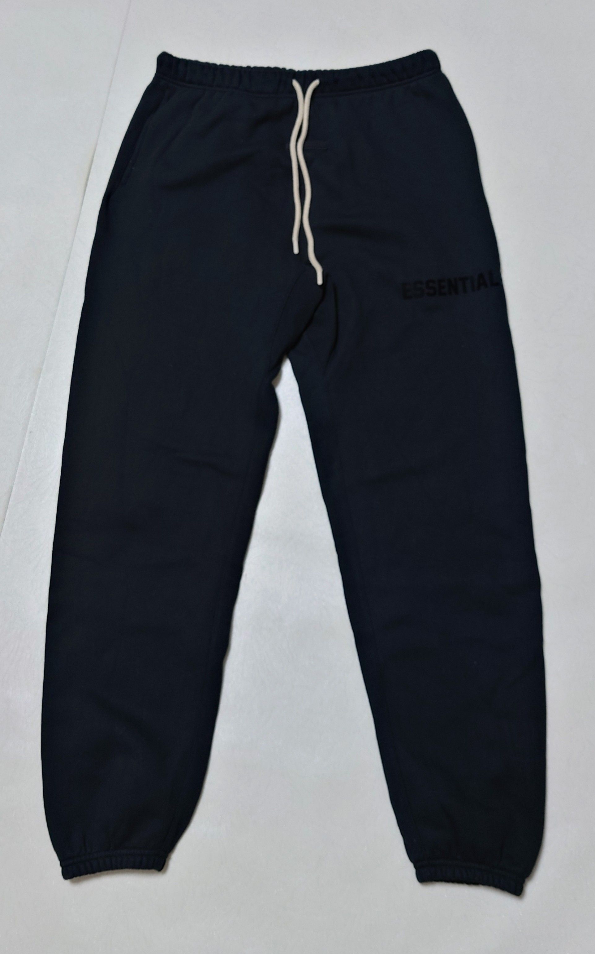 FEAR OF GOD ESSENTIALS Sweatpant "Jet Black"