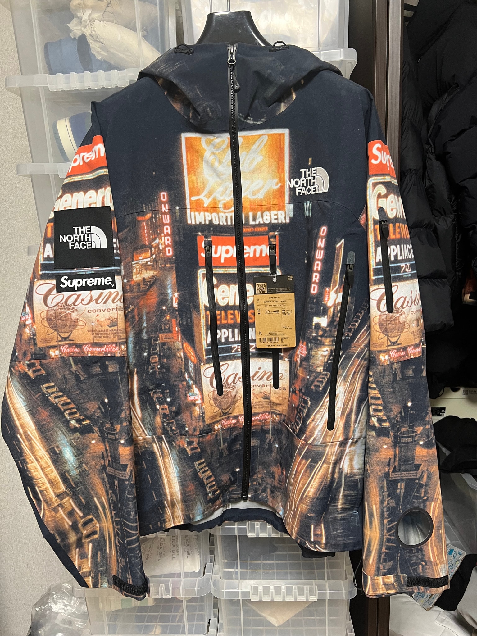 Supreme x The North Face Taped Seam Shell Jacket "Times square" NP52207I x NF0A82RK