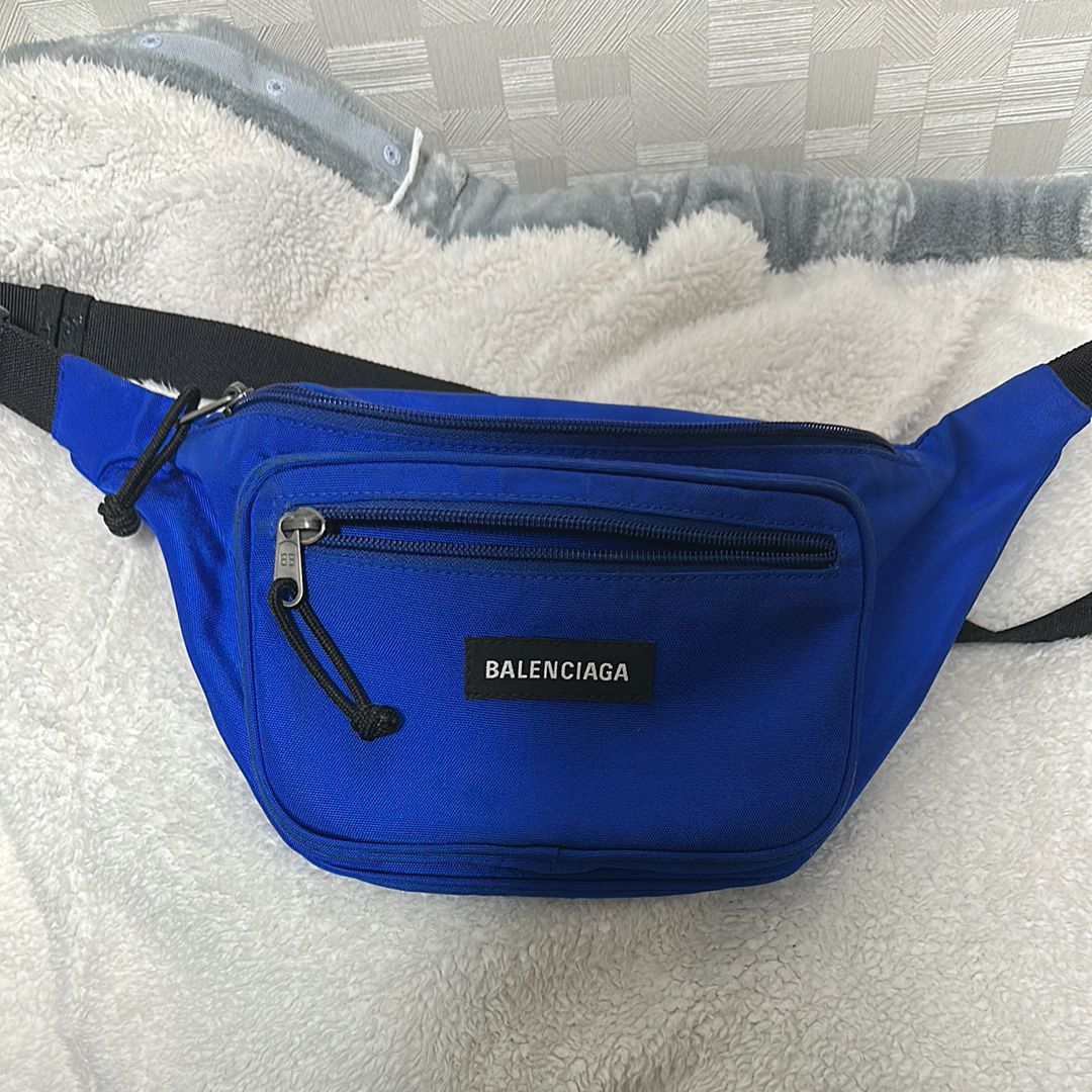 ショルダーバック blue