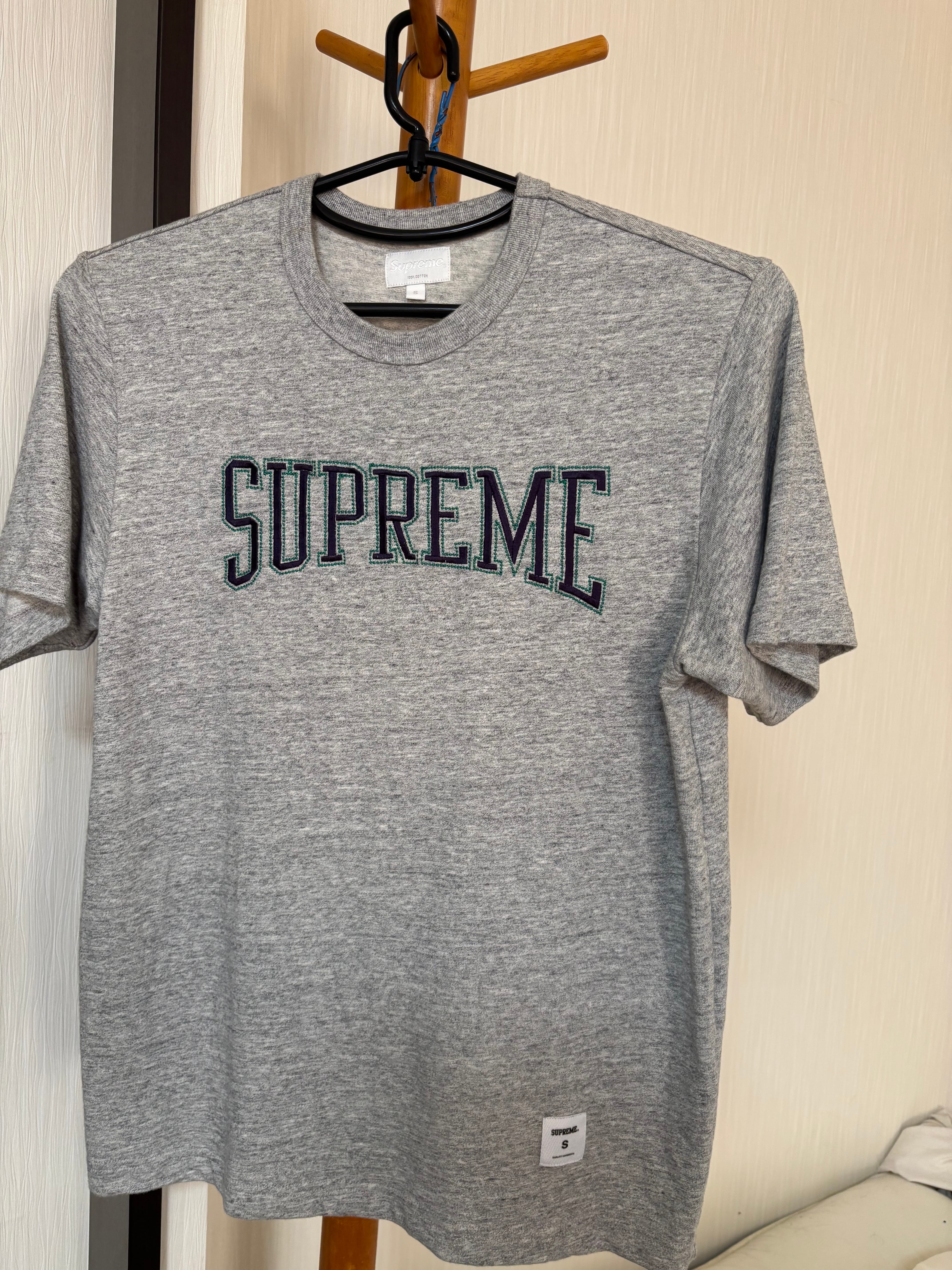 supreme Tシャツ 