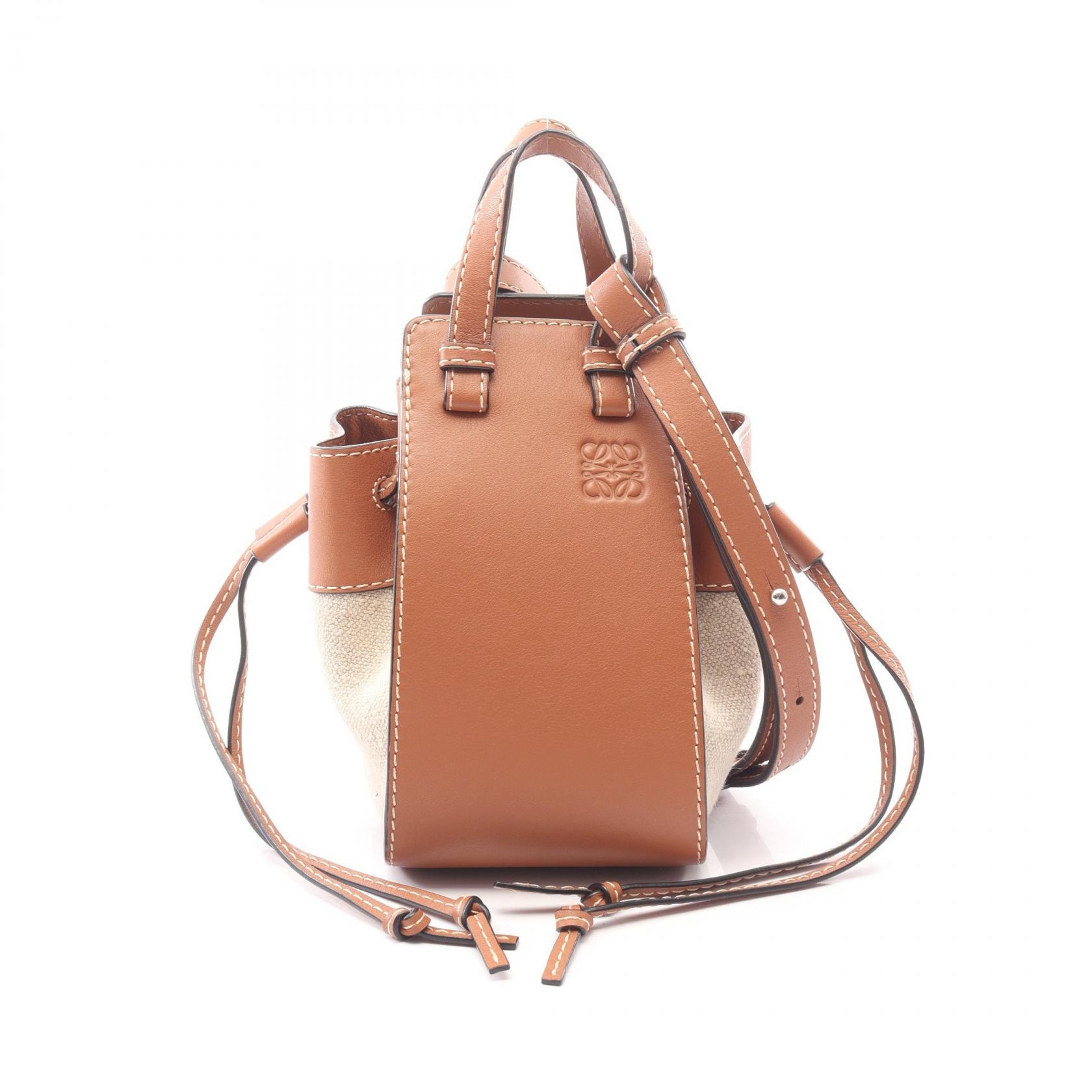 LOEWE ロエベ ペブル バケット ミニ 2Wayショルダーバッグ ダークバター/ベージュ系  AANBBBMX01 8752 レディース【中古】【美品】 楽天市場】ロエベ Mini Pebble bucket in mellow calfskinの通販