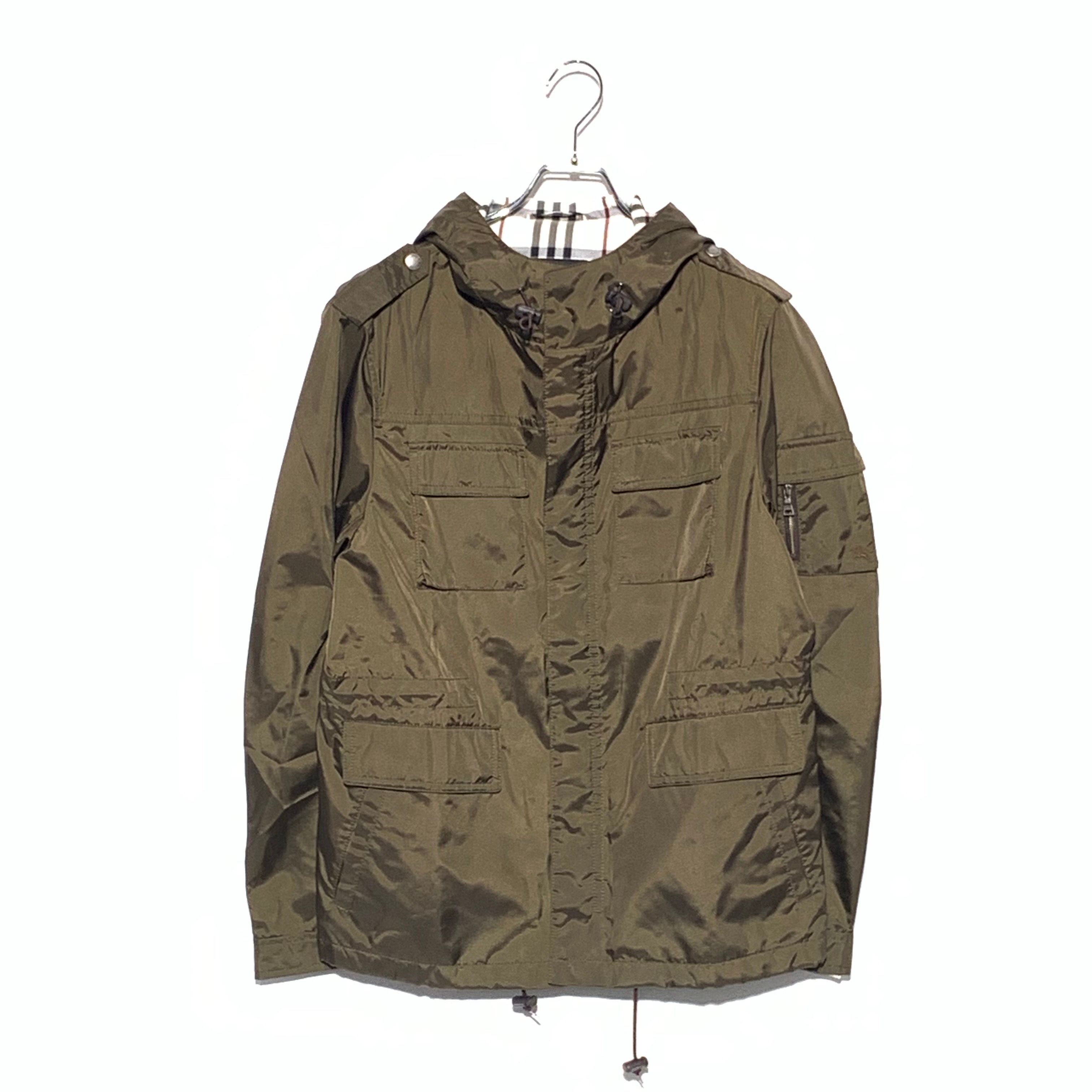 BURBERRY BLACK LABEL ナイロンジャケット