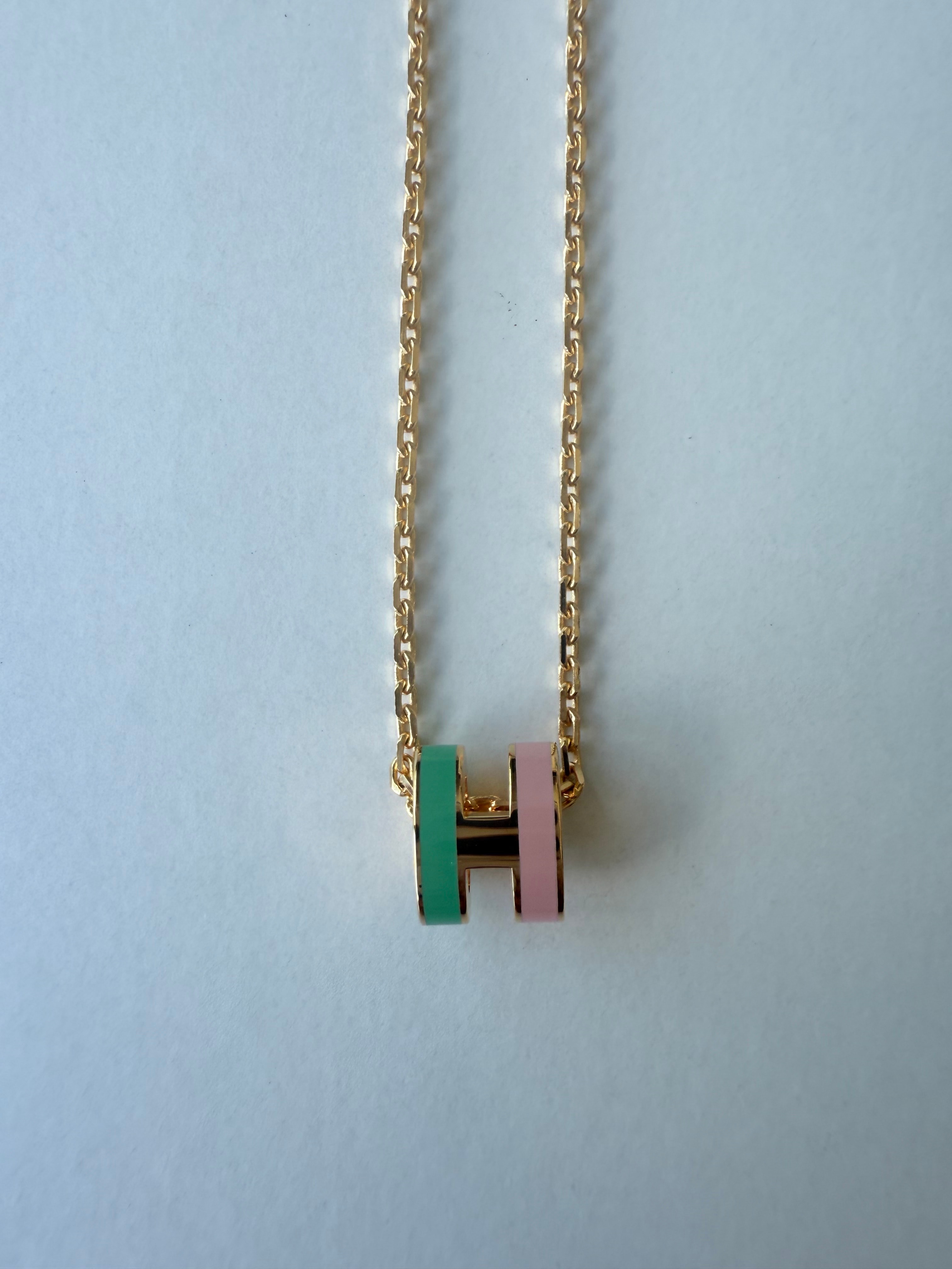 HERMES エルメス ネックレス ミニポップH ペンダント バイカラー 新作 ロカバール グリーン ピンク ゴールド