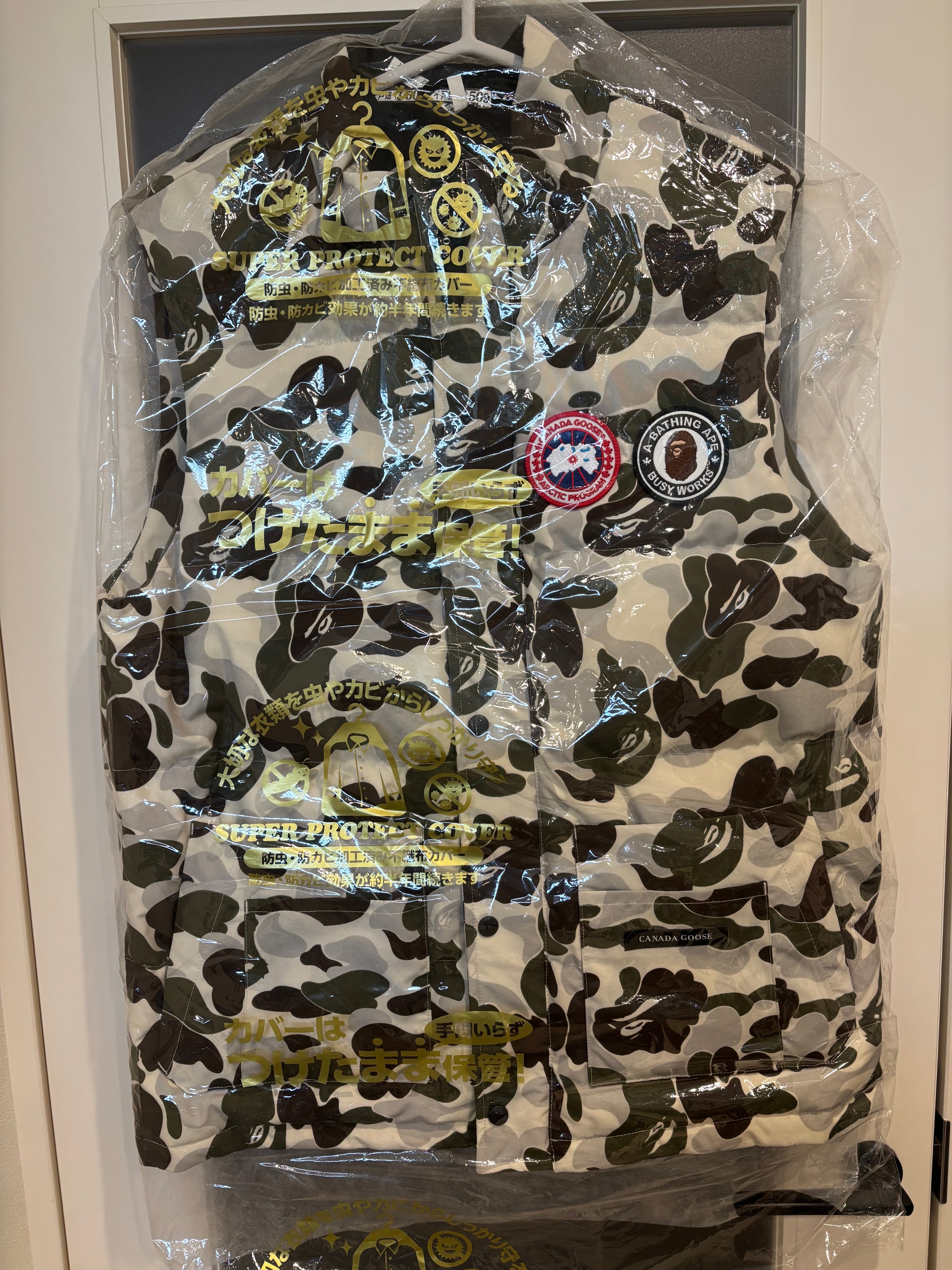A BATHING APE x CANADA GOOSE Freestyle Vest "Gray"