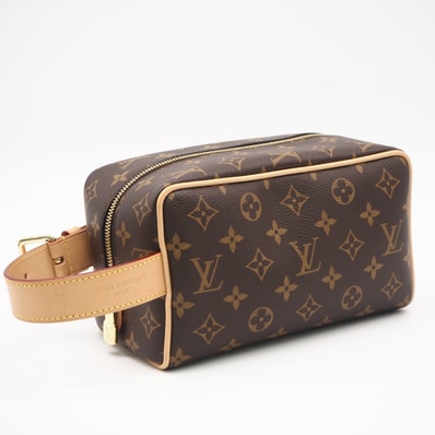 美品 LOUIS VUITTON ルイ・ヴィトン モノグラム ロッカー ドップ キット M83112 セカンドバッグ ブラウン ベージュ コーティングキャンバス レザー メンズ