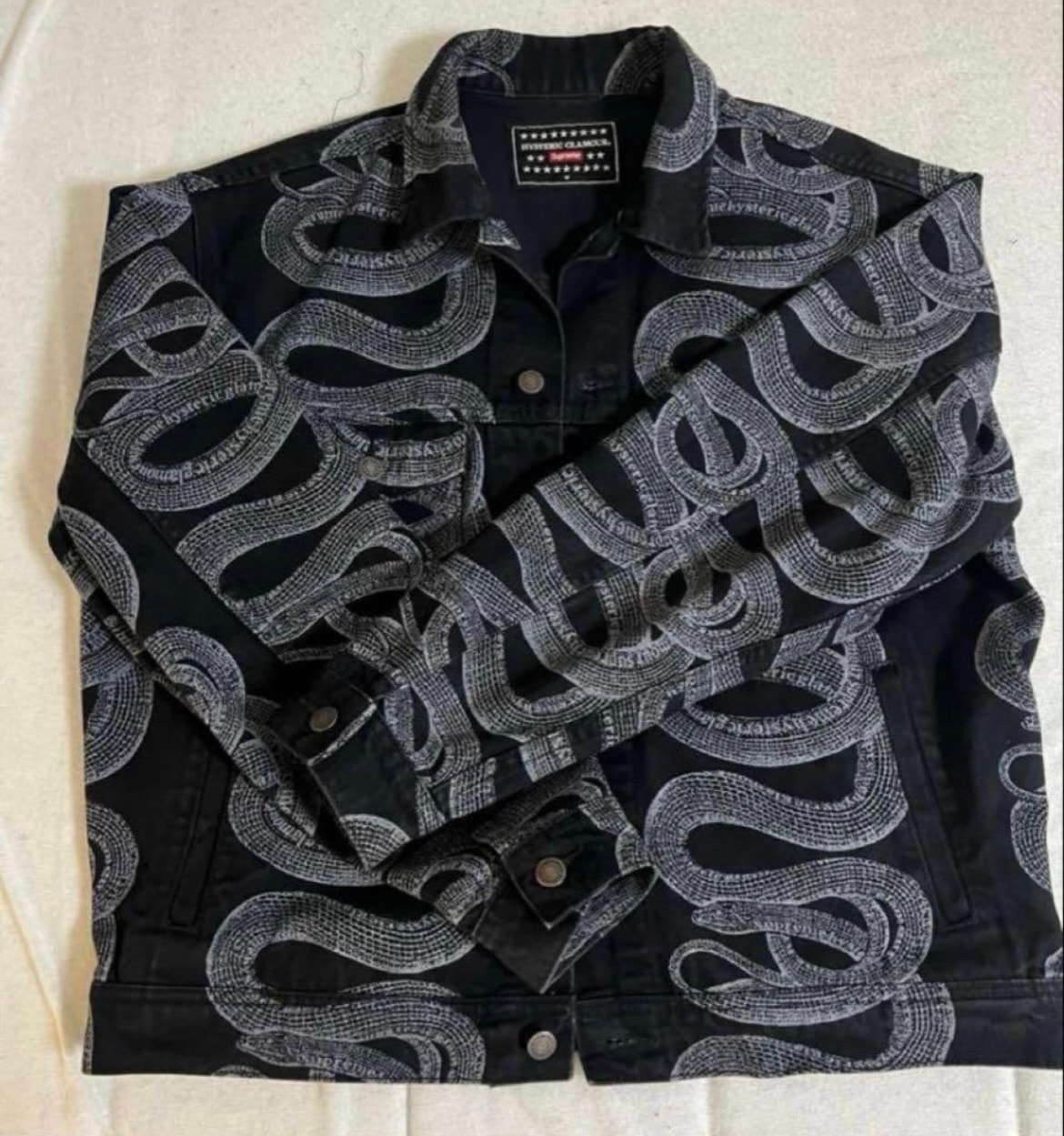 Supreme x HYSTERIC GLAMOUR Snake Denim Trucker Jacket "Black"