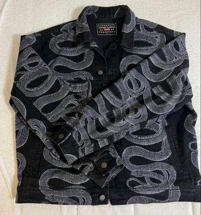 Supreme x HYSTERIC GLAMOUR Snake Denim Trucker Jacket "Black"