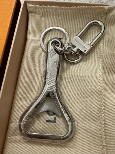 Supreme / Louis Vuitton Bottle Opener Keychain "Silver"