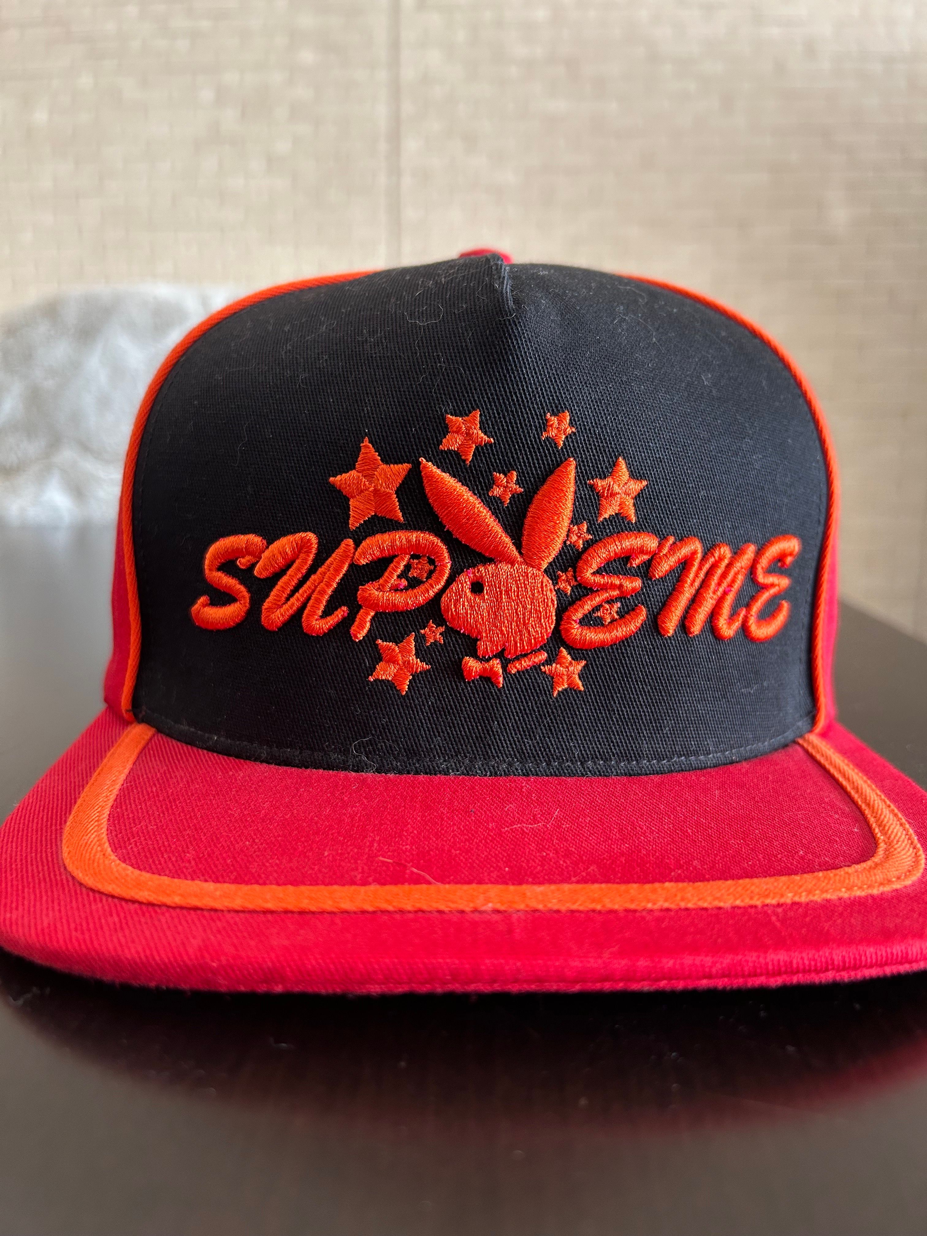 Supreme / Playboy® 5-Panel "Red"