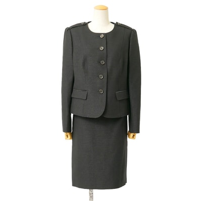 ■美品■BURBERRY バーバリー スカートスーツ サイズジャケット48/スカート44 ノーカラージャケット タイトスカート セットアップスーツ ブランド古着【中古】20260727/RB0215