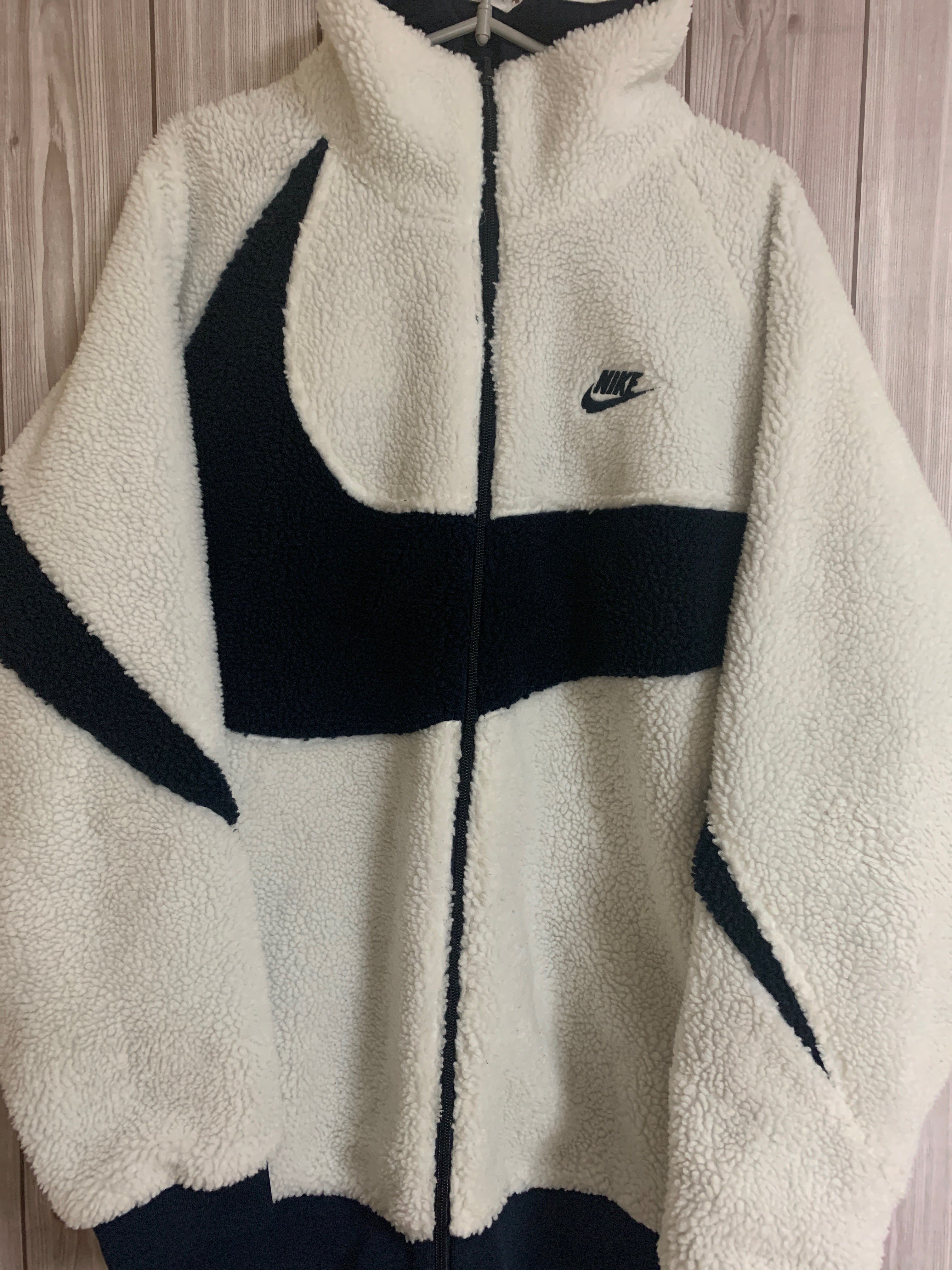 Nike Big Swoosh Reversible Boa Jacket "Sail/Dark Obsidian"