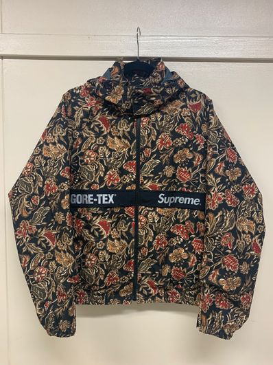 Supreme GORE-TEX Court Jacket "Flower"