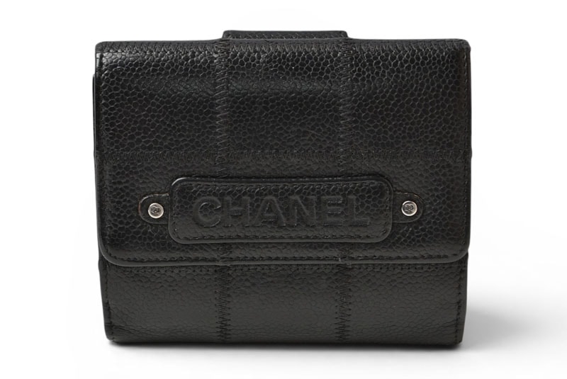 シャネル 二つ折り財布 CHANEL ヴィンテージ チョコバー Wホック財布 ココマーク ブラック レザー コンパクトウォレット レディース【中古】